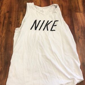 🌼LAST CHANCE🌼Nike tank top